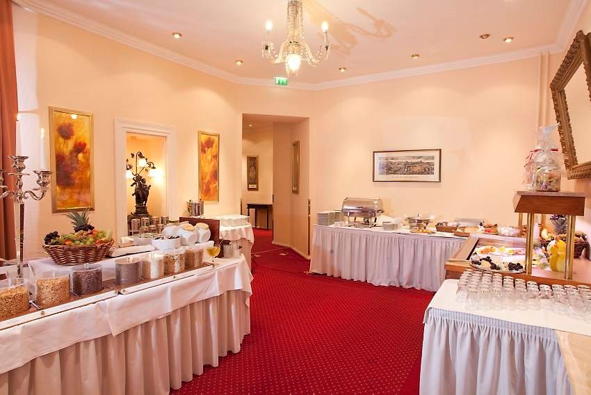 Henri Kurfürstendamm Hotel 4*